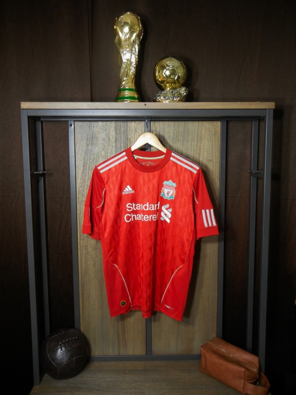 Liverpool 2011/12 Home Jersey – Luis Suárez #7 – Adidas Youth XL – MPN P96689